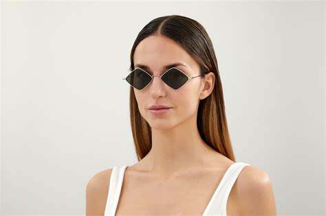 occhiali lisa ysl